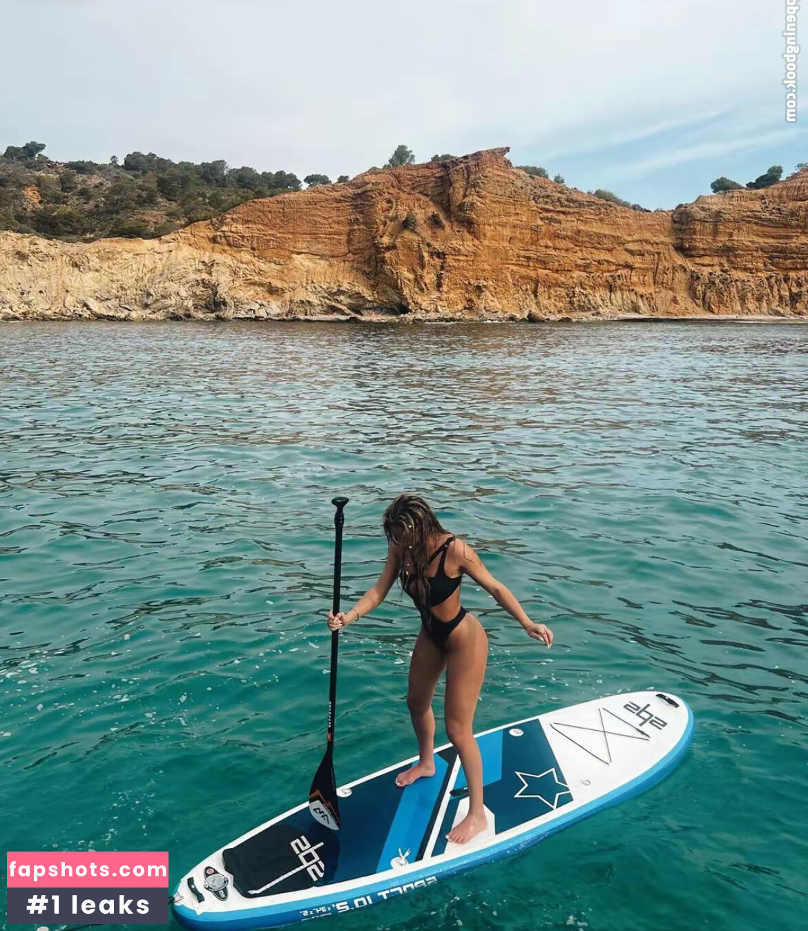 Tayna gallery photo #38