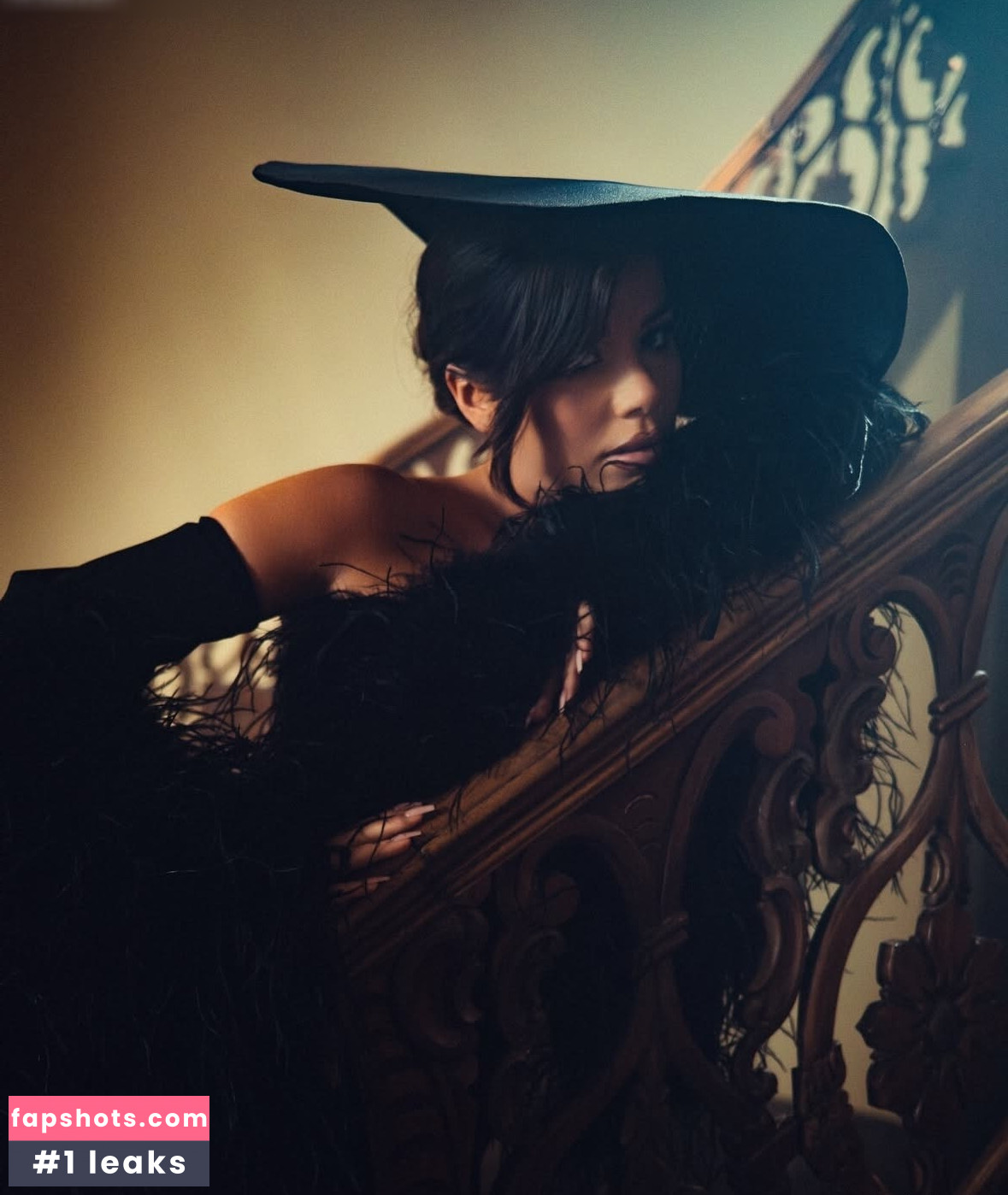 Tayna gallery photo #10