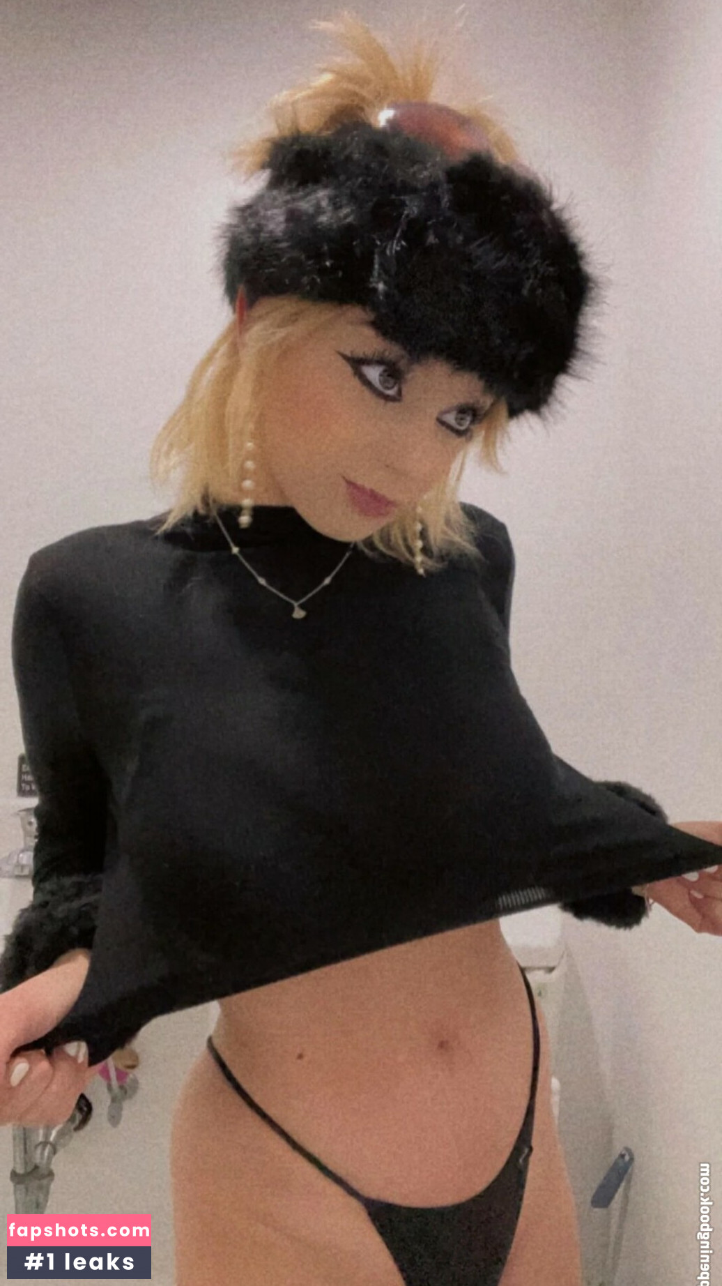 tayyymoney gallery photo #27