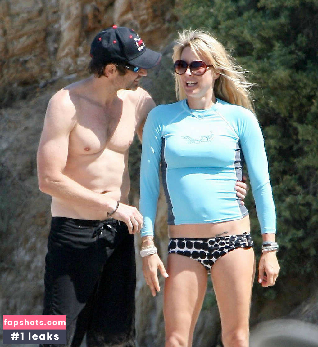 Téa Leoni gallery photo #2