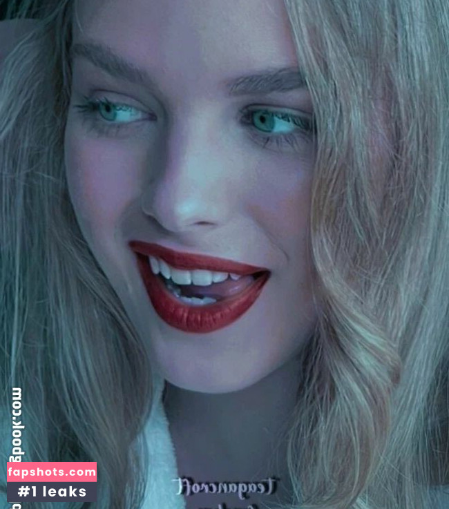 Teagan Croft gallery photo #102