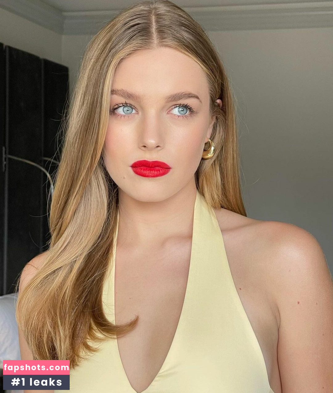 Teagan Croft gallery photo #109