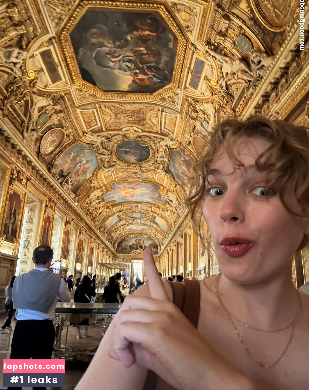 Teagan Croft gallery photo #3