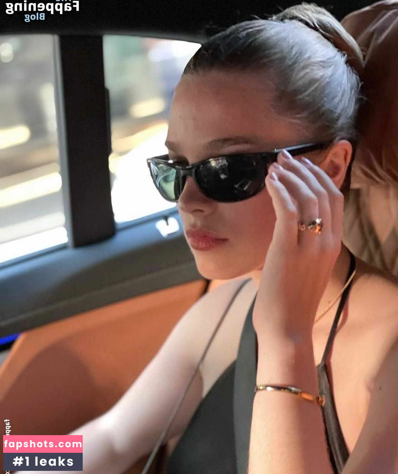 Teagan Croft gallery photo #60