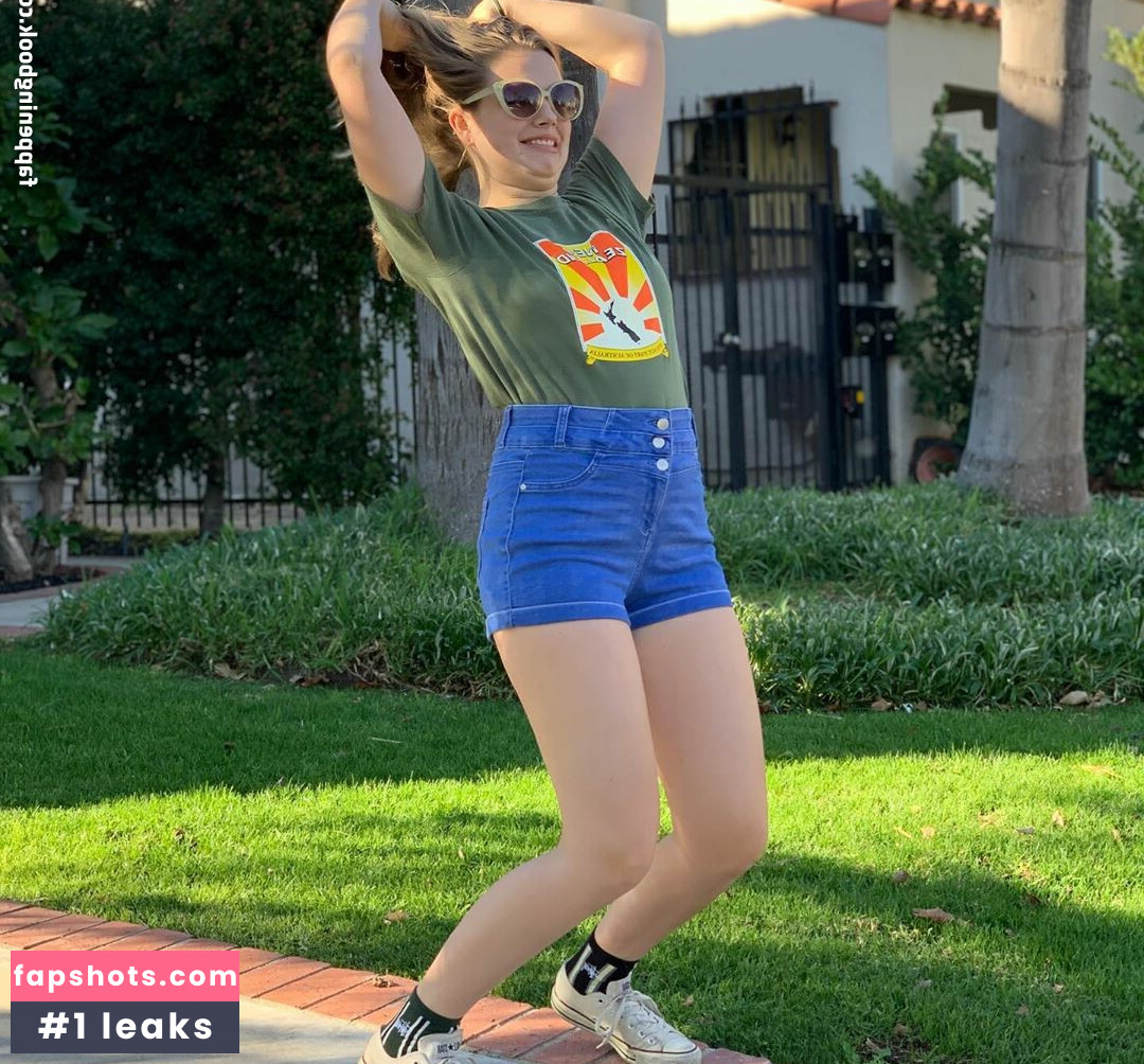 Teagan Croft gallery photo #67