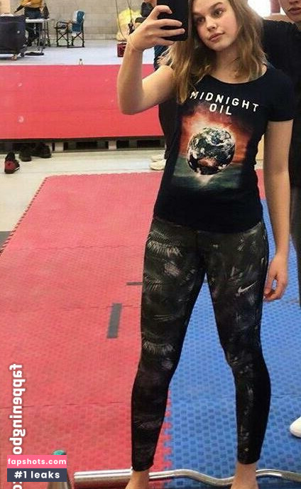 Teagan Croft gallery photo #87