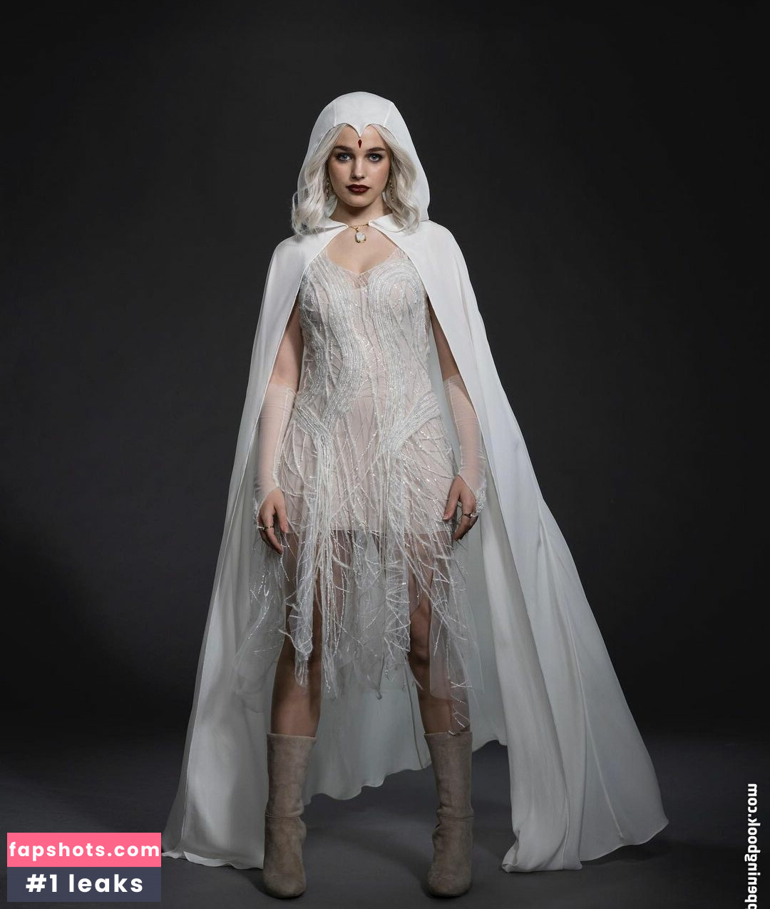 Teagan Croft gallery photo #90