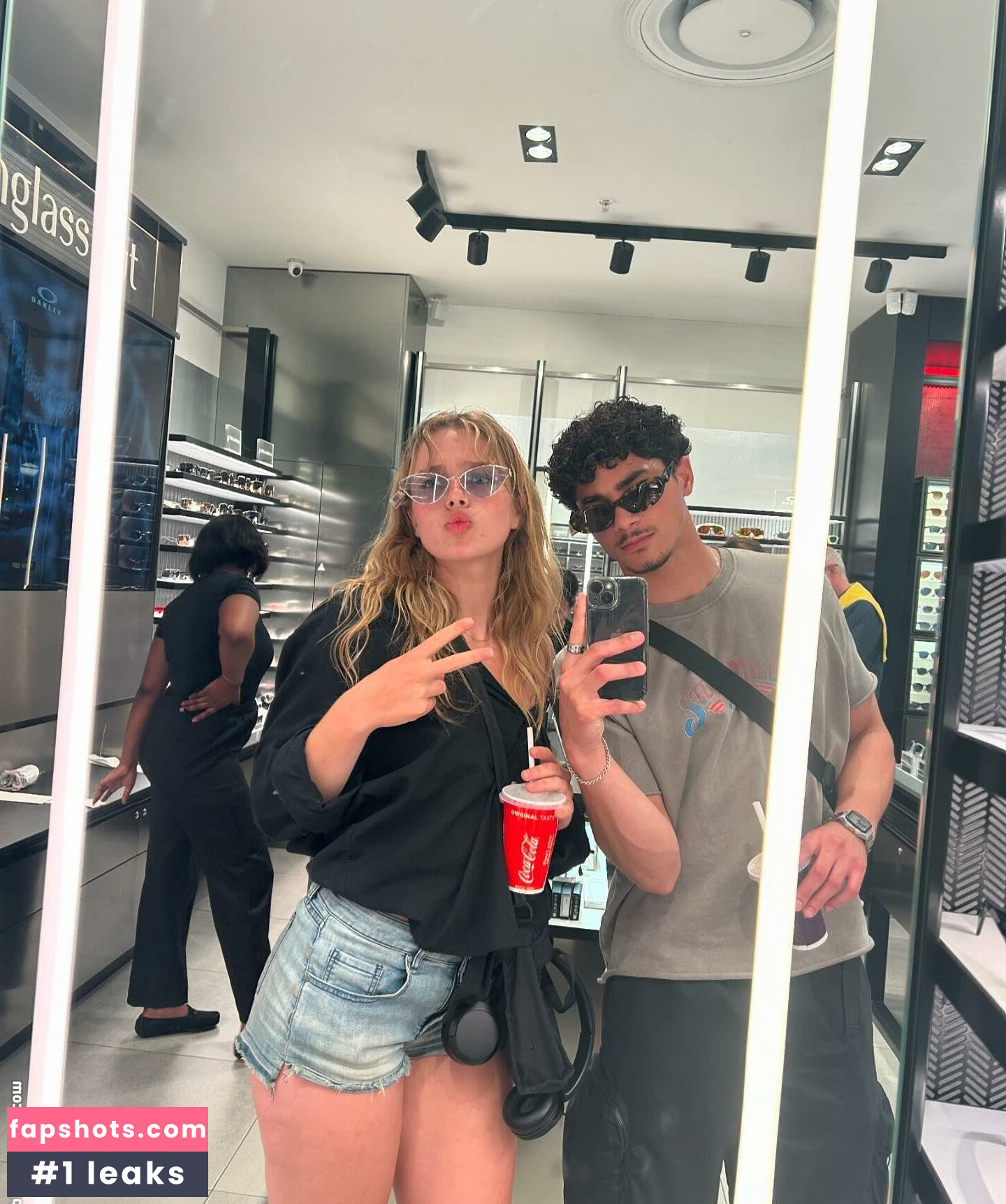 Teagan Croft gallery photo #10