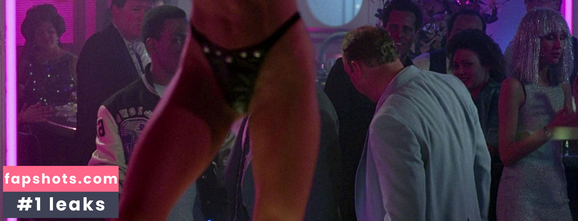 Teal Roberts gallery photo #16