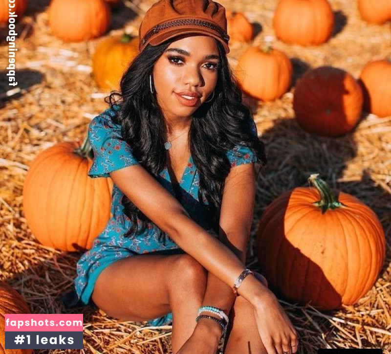 Teala Dunn gallery photo #212