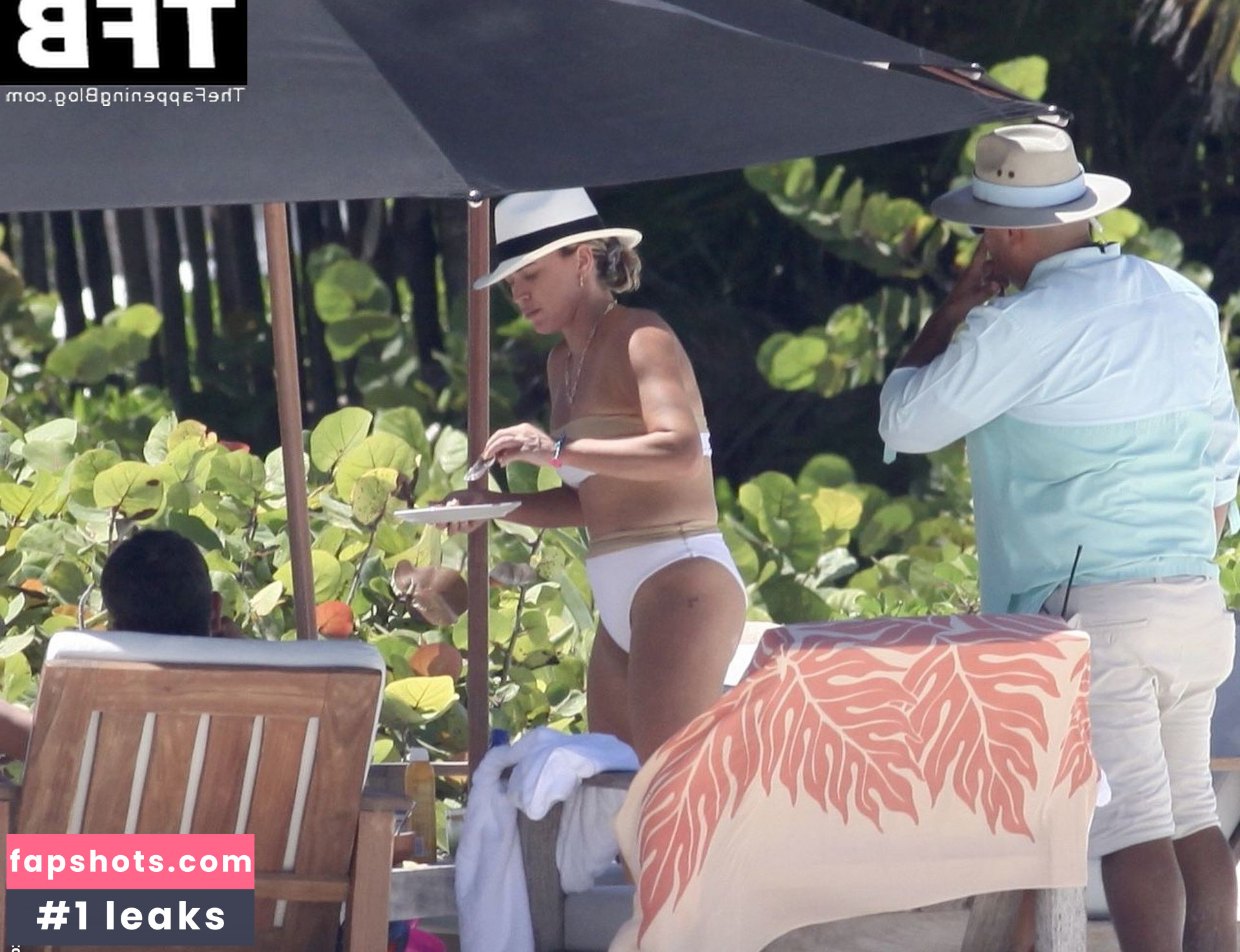 Teddi Mellencamp Arroyave gallery photo #20