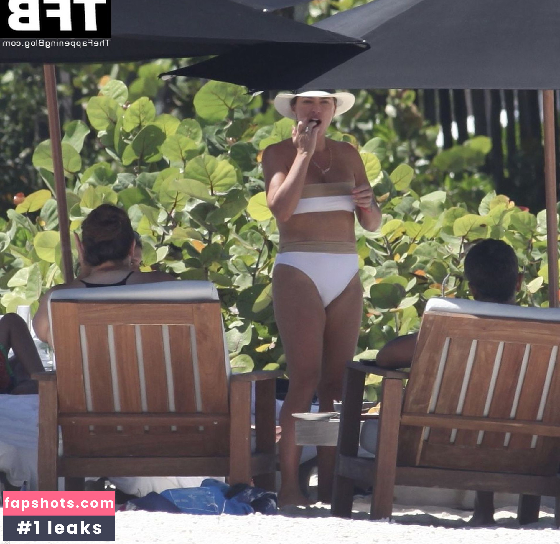 Teddi Mellencamp Arroyave gallery photo #24