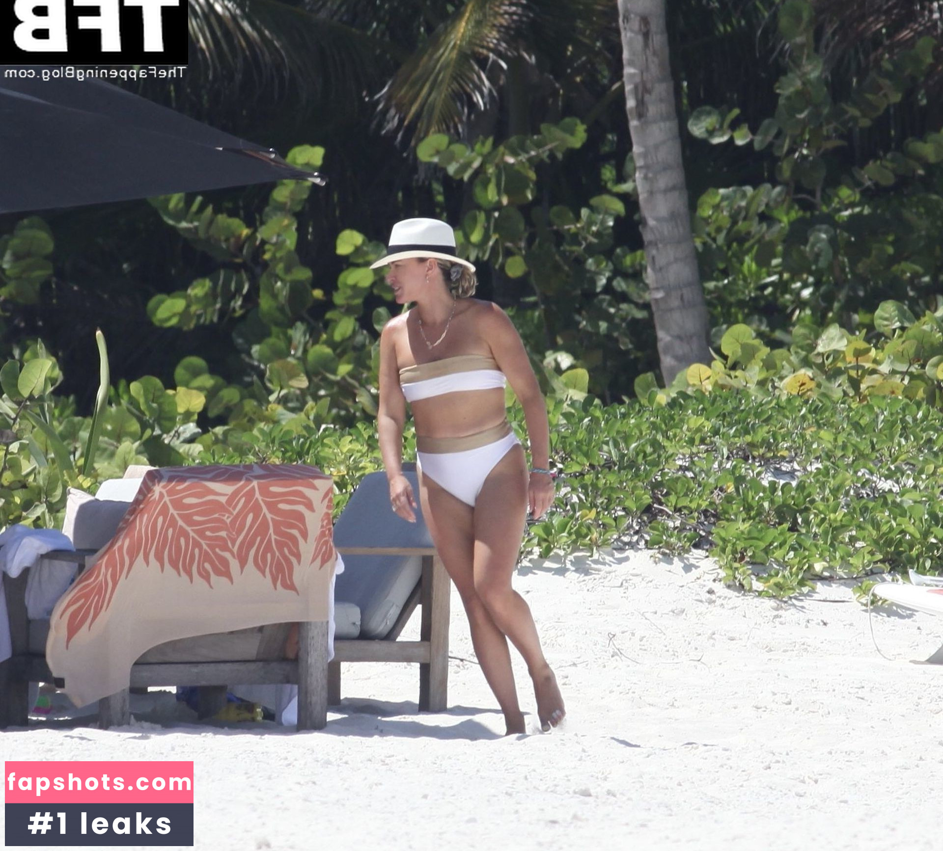 Teddi Mellencamp Arroyave gallery photo #30