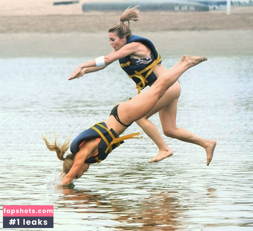 Teddi Mellencamp Arroyave gallery photo #52