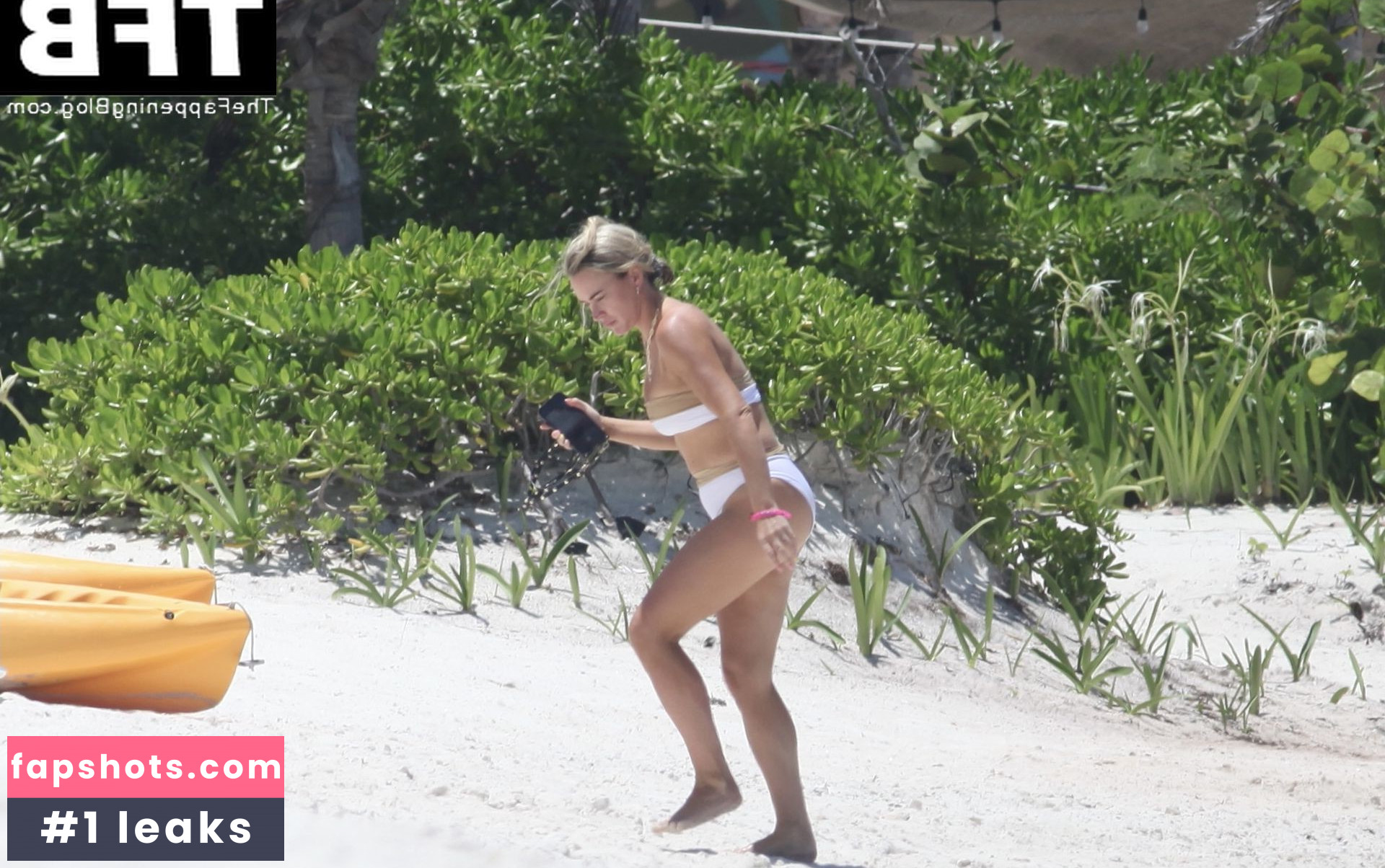 Teddi Mellencamp Arroyave gallery photo #9