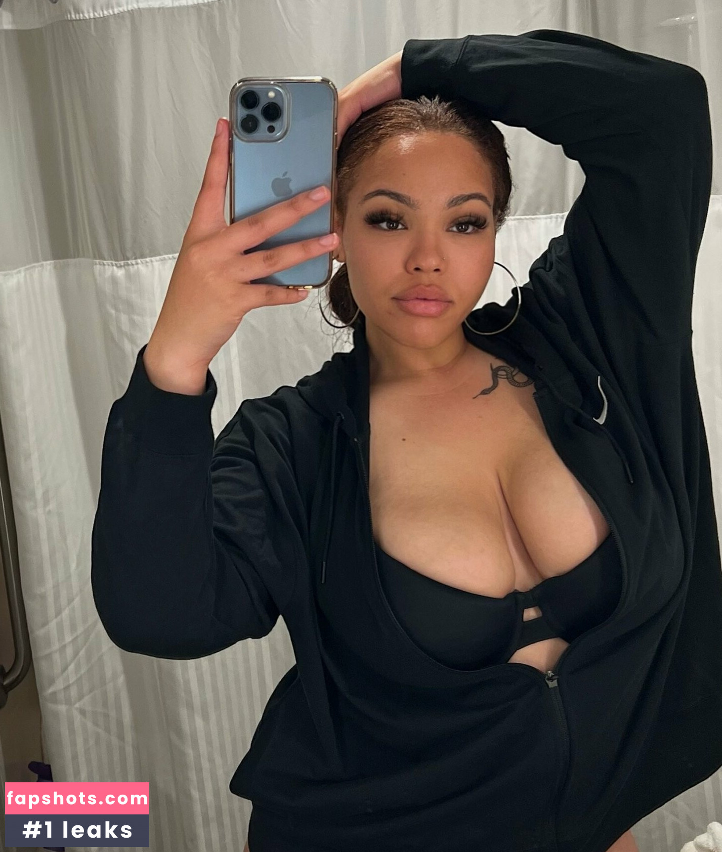 Teeee gallery photo #27