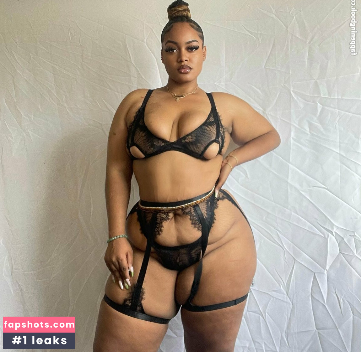 Teeee gallery photo #4