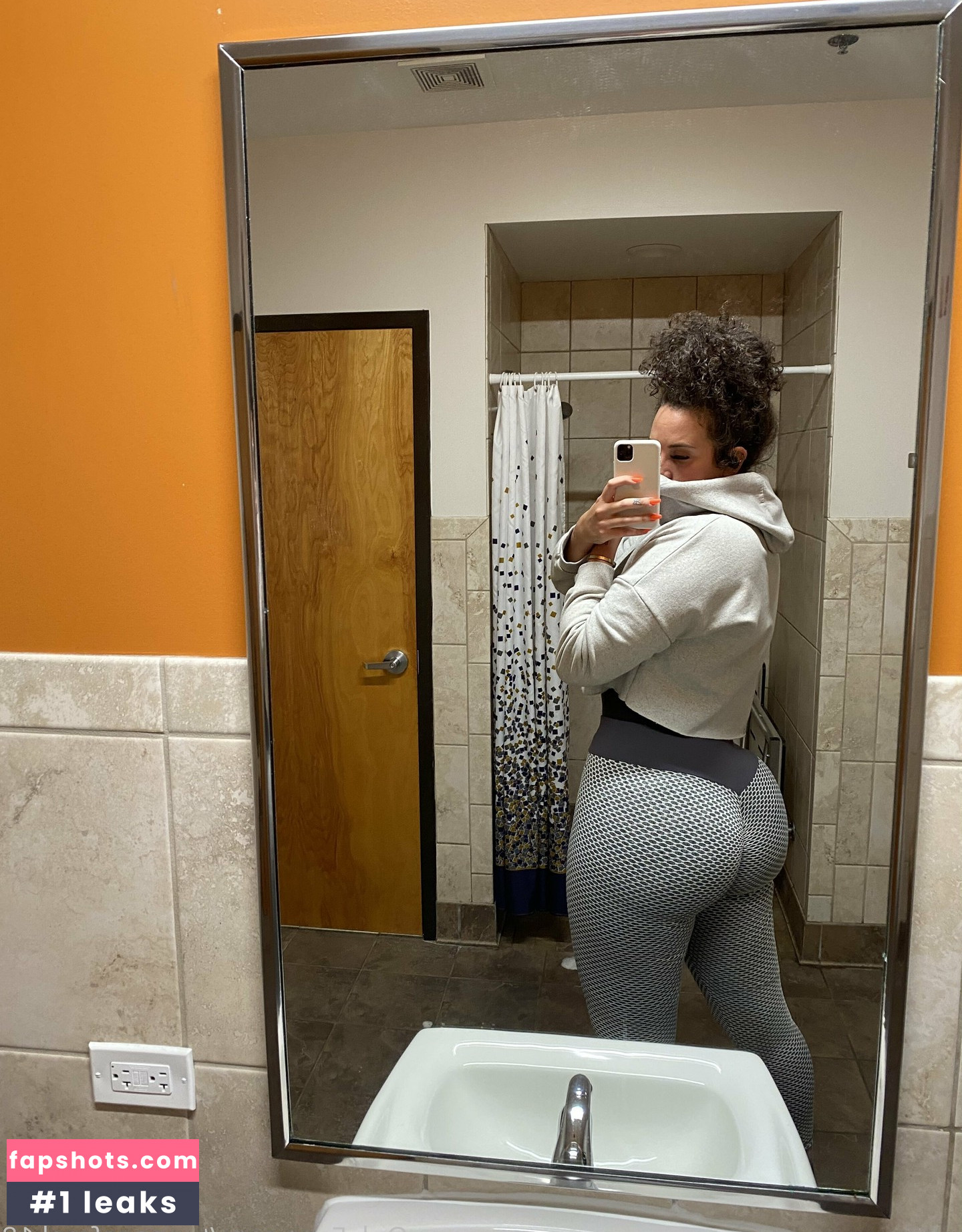 Teenagefreak18 gallery photo #44