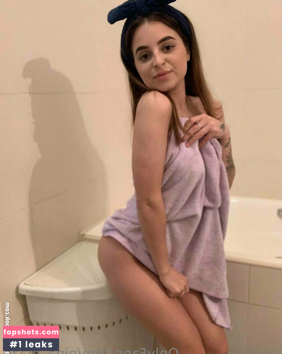 teenybabydolll gallery photo #18