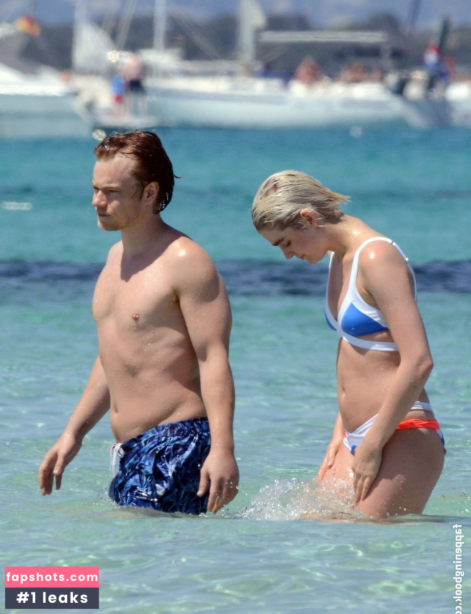 Teliz Alley gallery photo #5