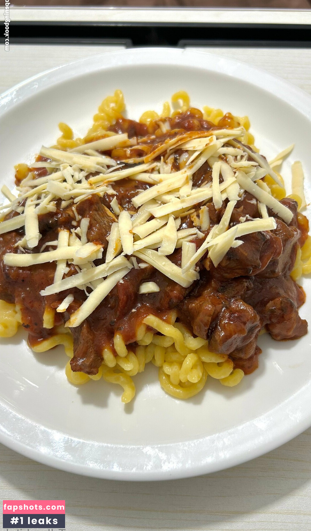 tellmebitch nude babe gallery