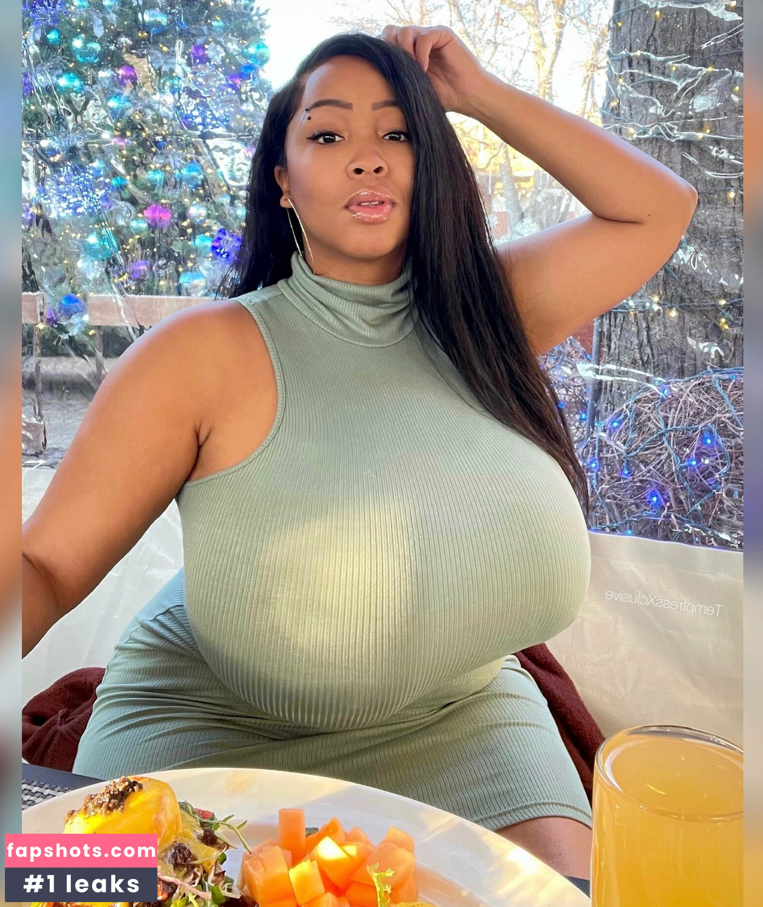 temptress119 gallery photo #17