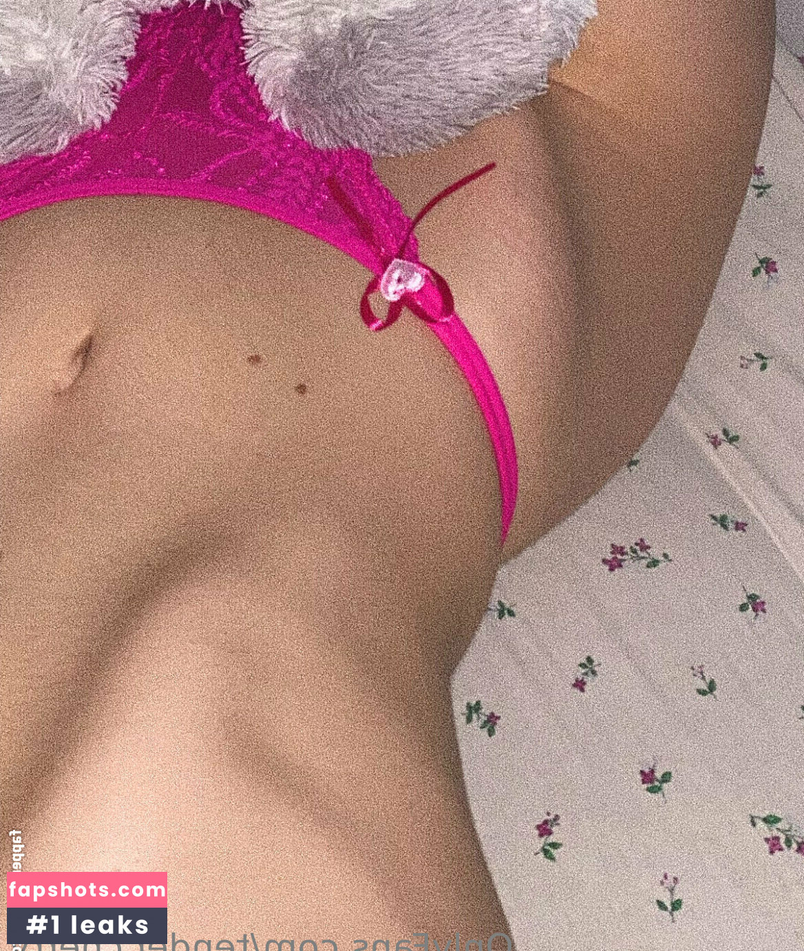 tender.cherry gallery photo #15