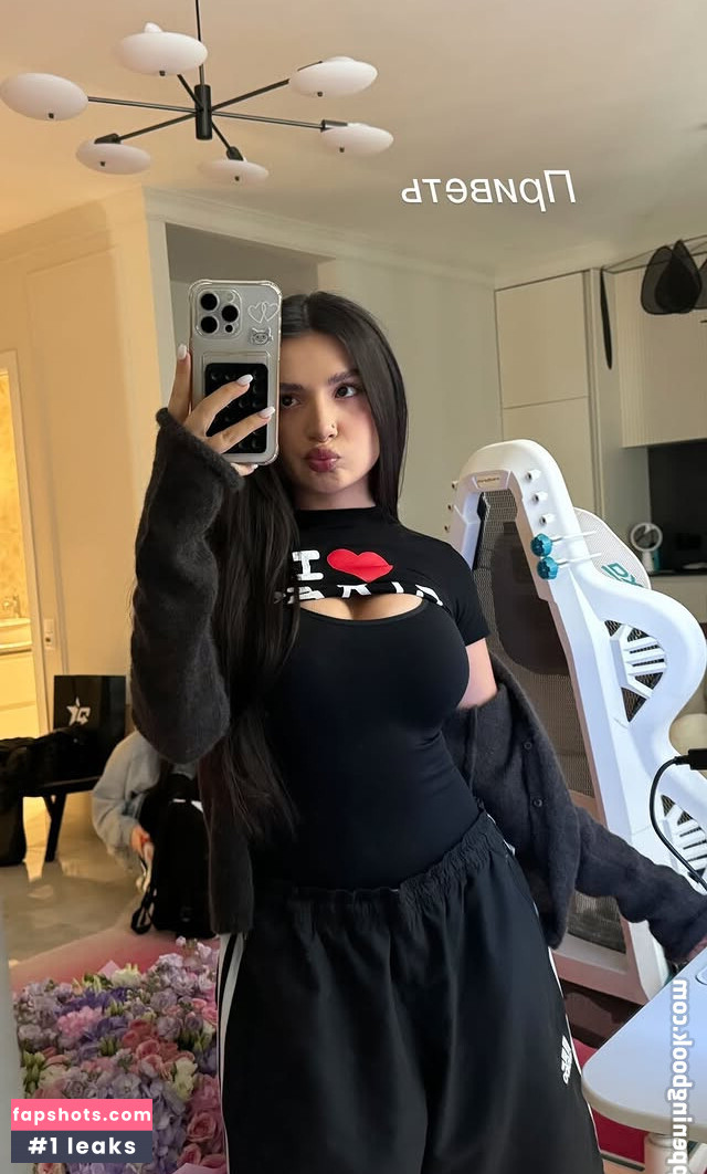 tenderlybae gallery photo #11