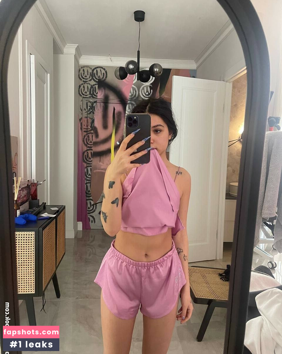 tenderlybae gallery photo #20