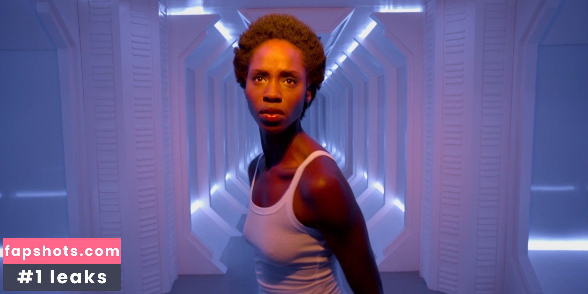 Tenika Davis gallery photo #3