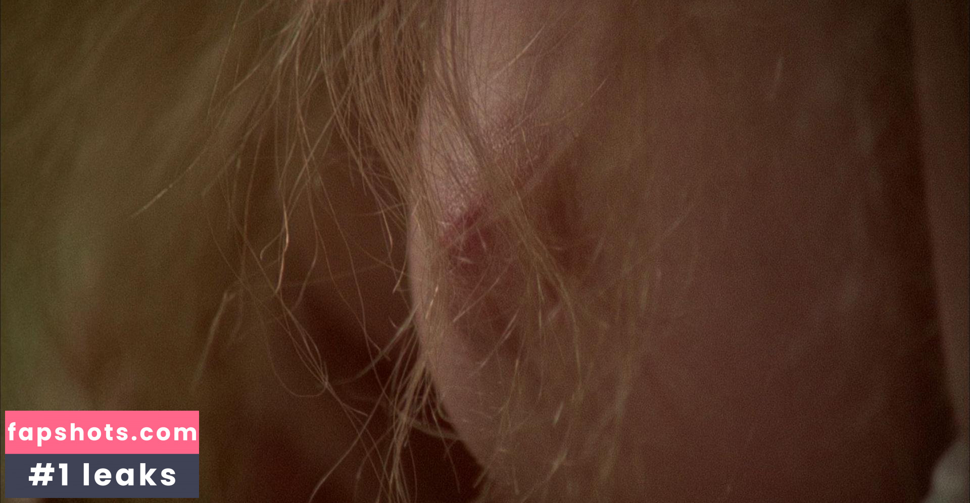 Teresa Ann Savoy gallery photo #18