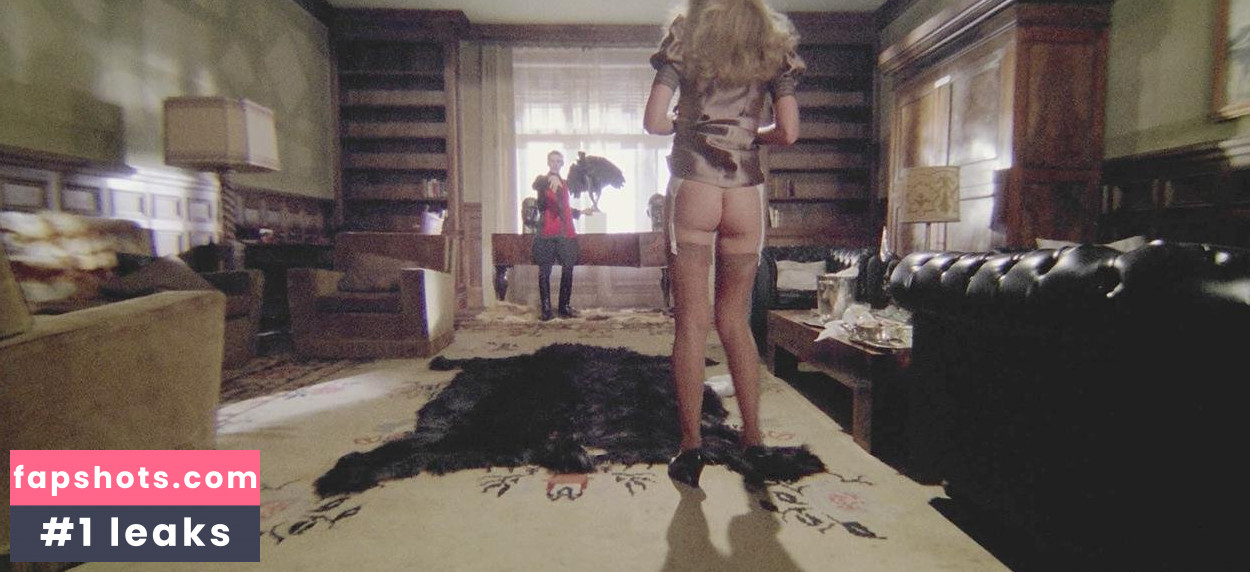 Teresa Ann Savoy gallery photo #5