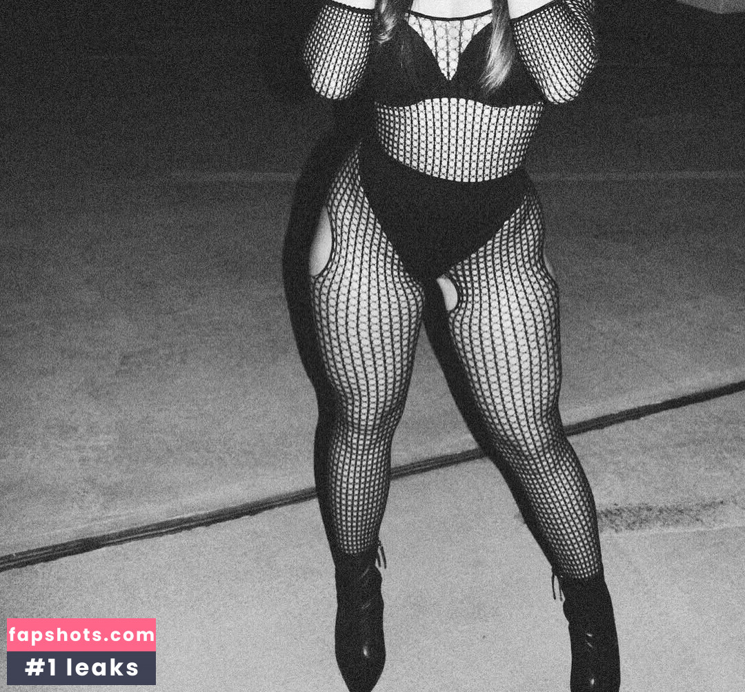 Teresa Arena gallery photo #5