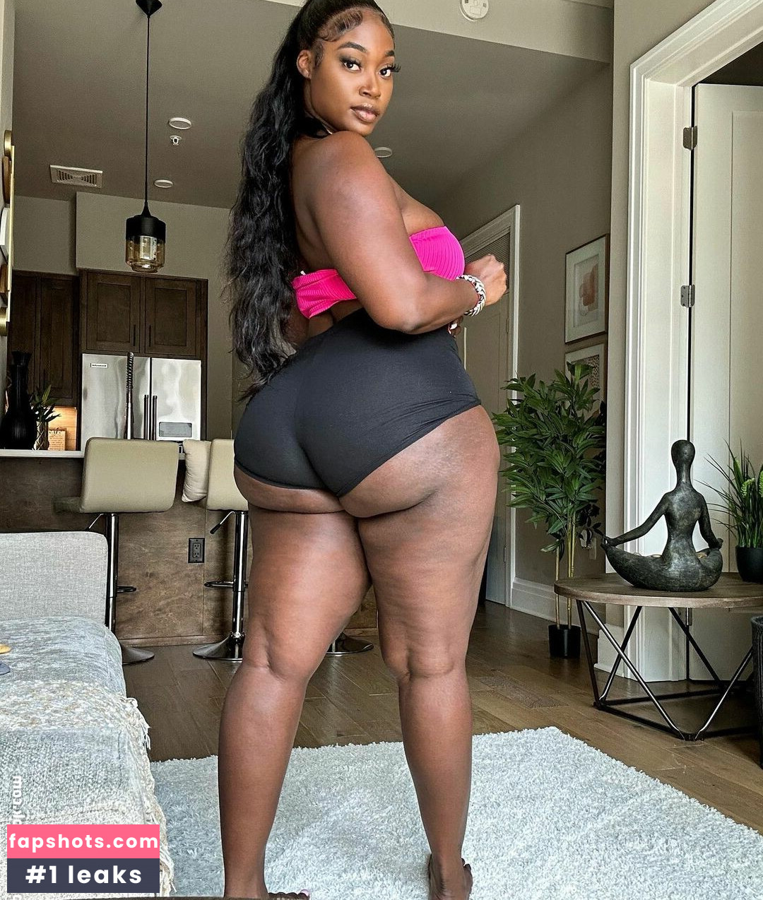 Teresa Lavae gallery photo #52