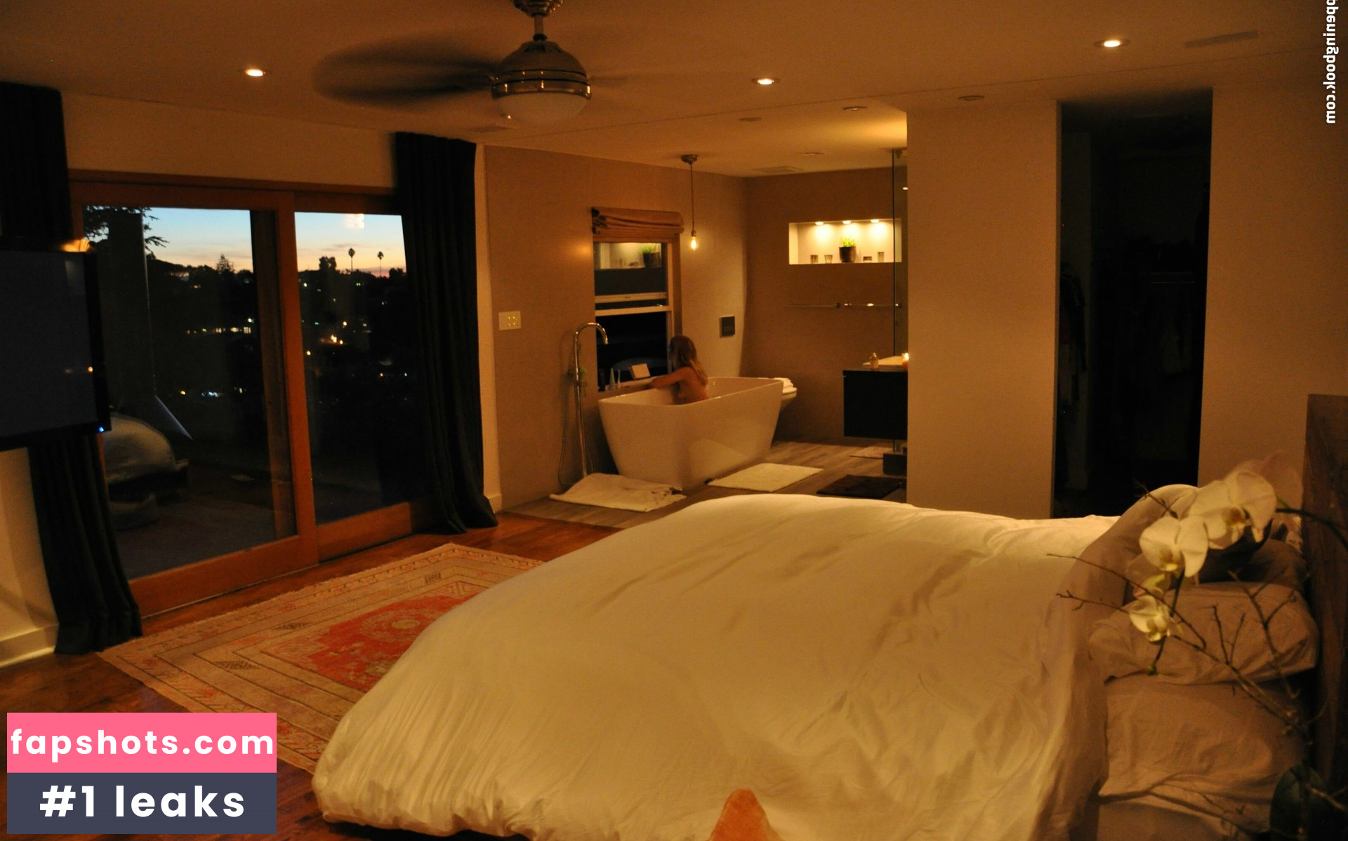 Teresa Palmer gallery photo #41