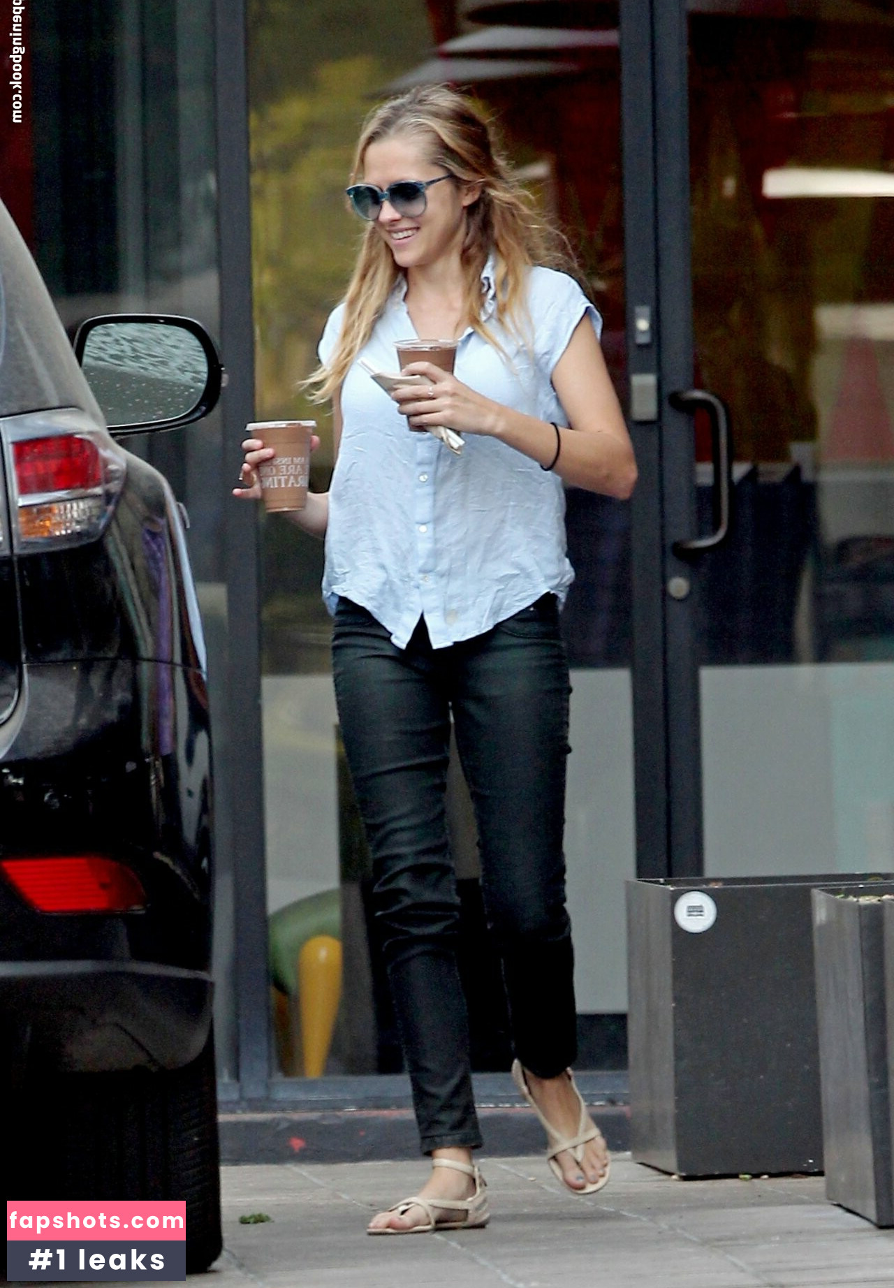 Teresa Palmer gallery photo #7