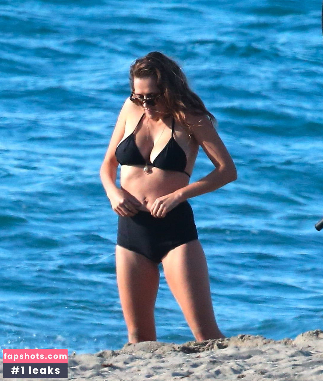 Teresa Palmer gallery photo #96