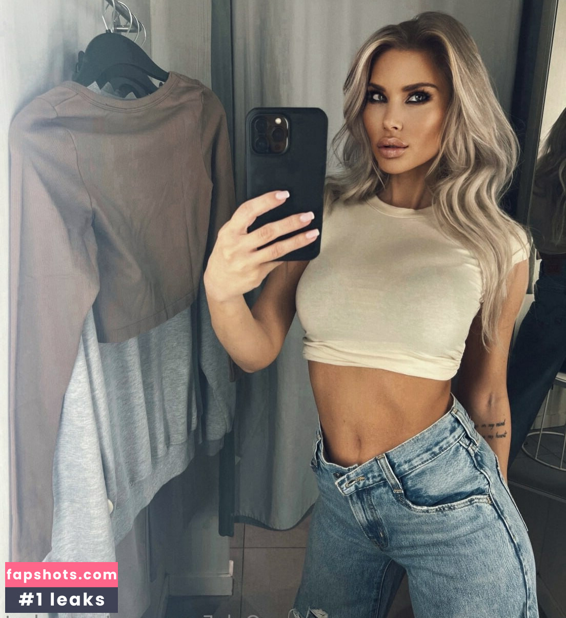 Tereza Dzet gallery photo #3