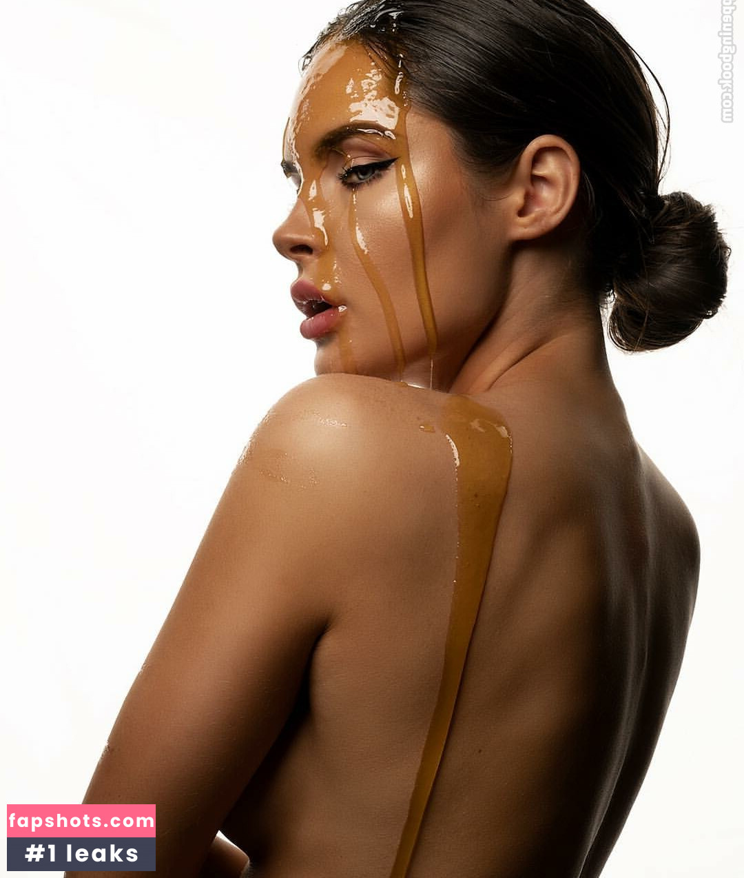 Tereze Kalman gallery photo #7