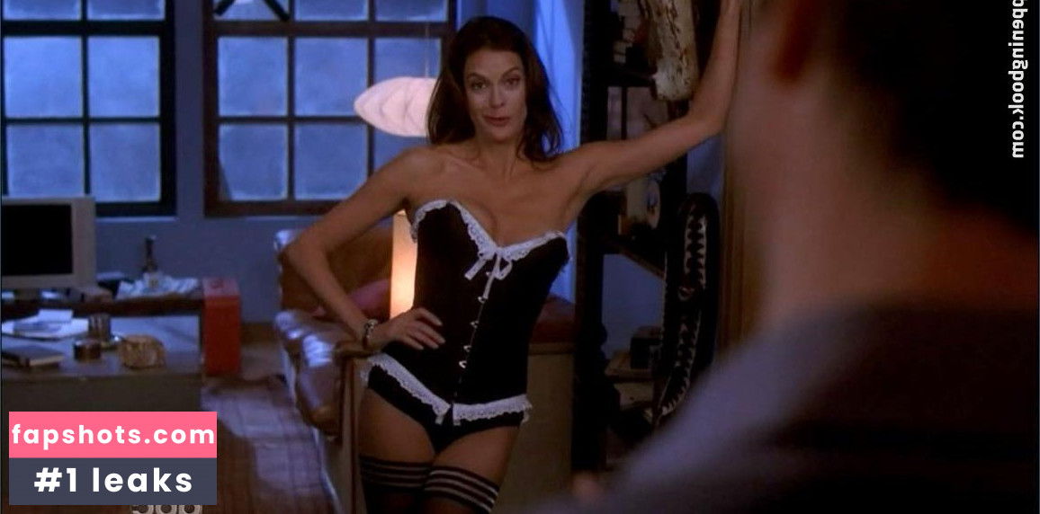 Teri Hatcher gallery photo #108