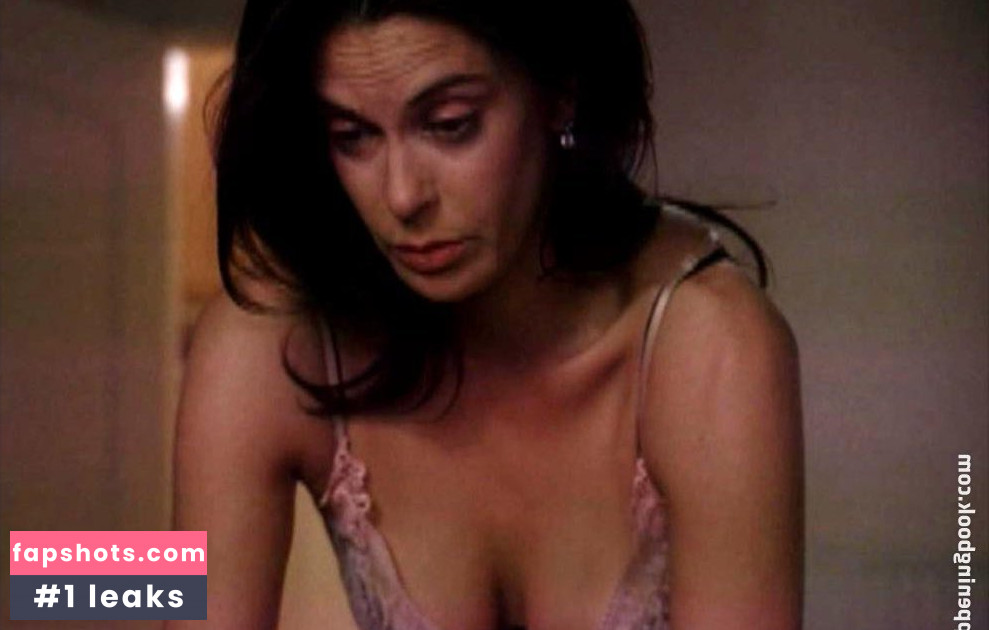 Teri Hatcher gallery photo #126
