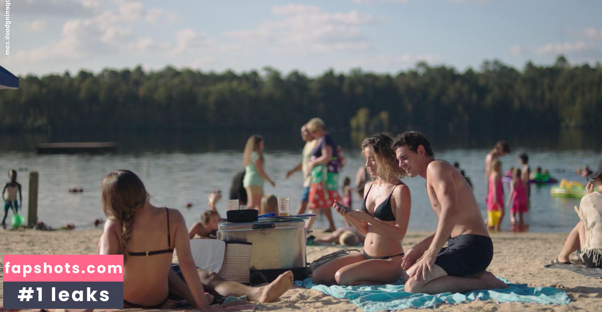 Teri Wyble gallery photo #34