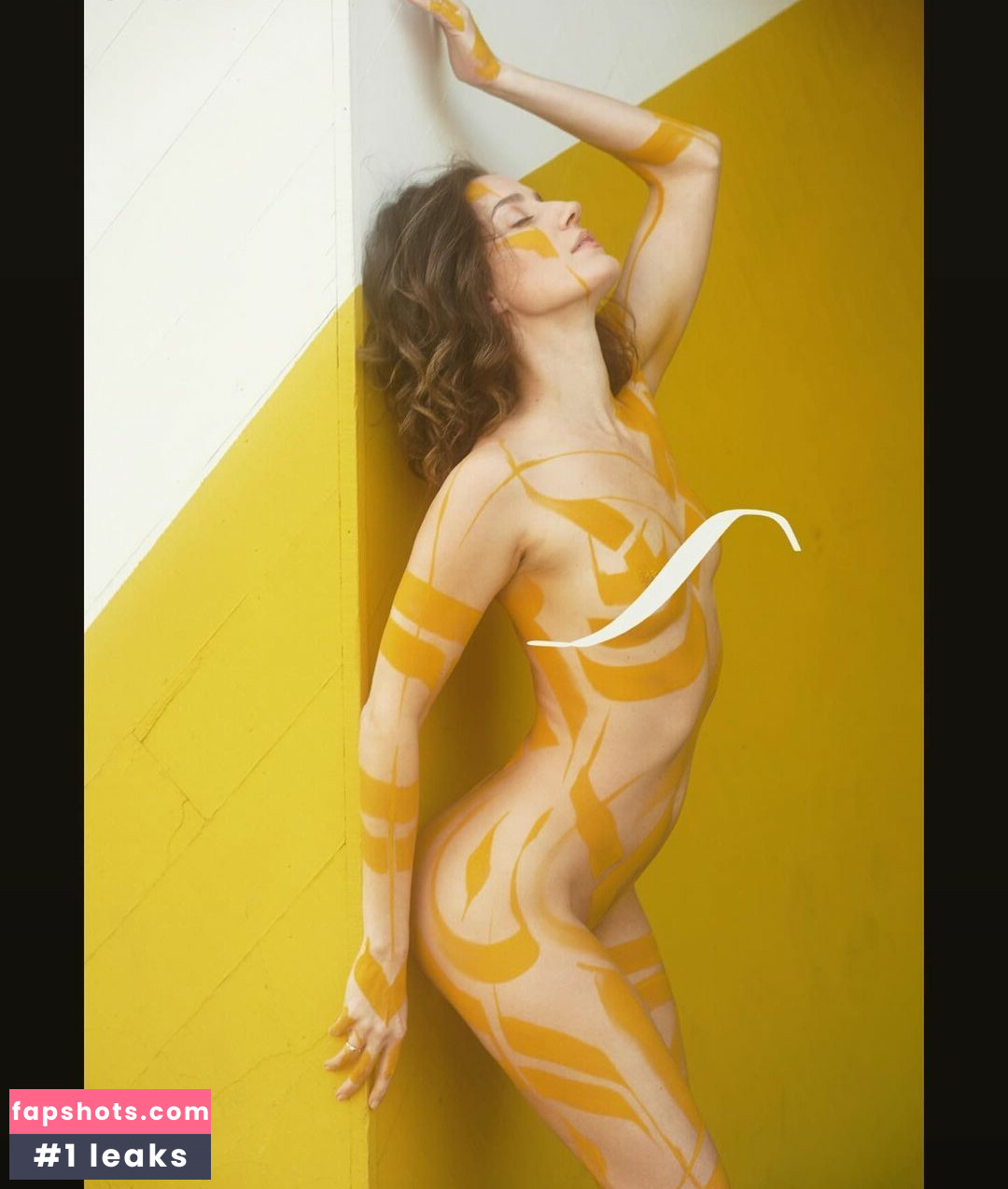 Teri Wyble gallery photo #5