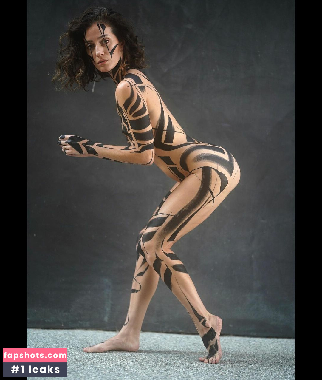 Teri Wyble gallery photo #9