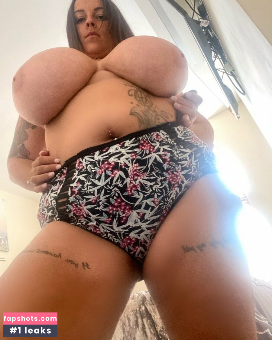 Terri Jane gallery photo #9