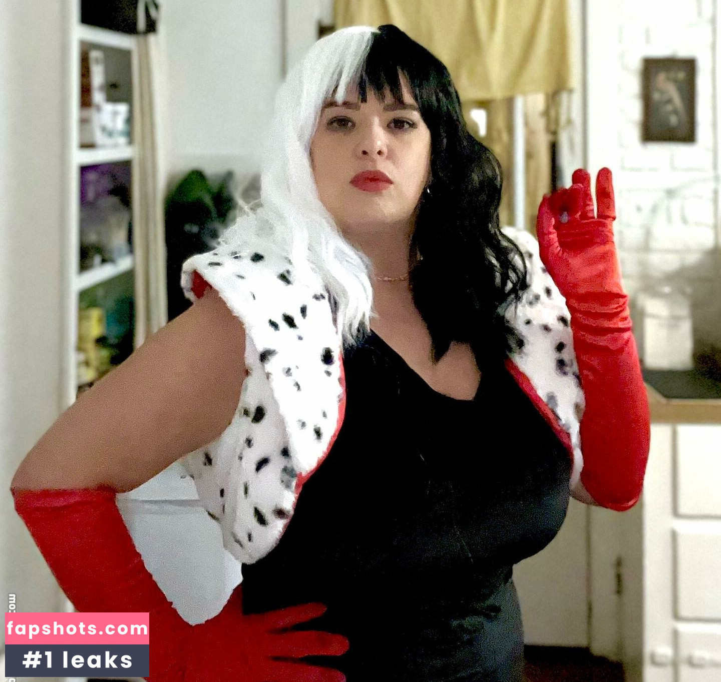 Terrisa Bukovinac gallery photo #11