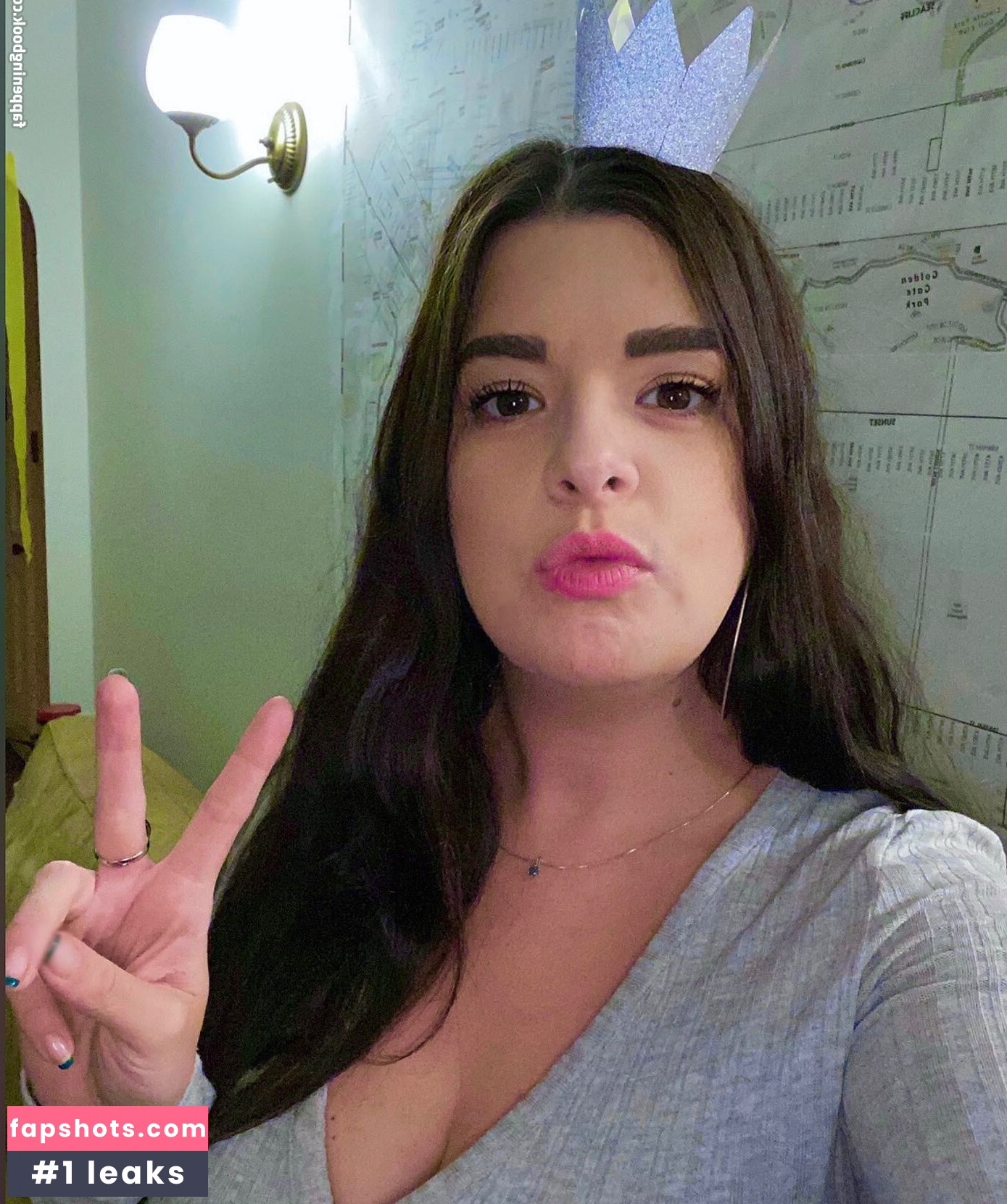 Terrisa Bukovinac gallery photo #20