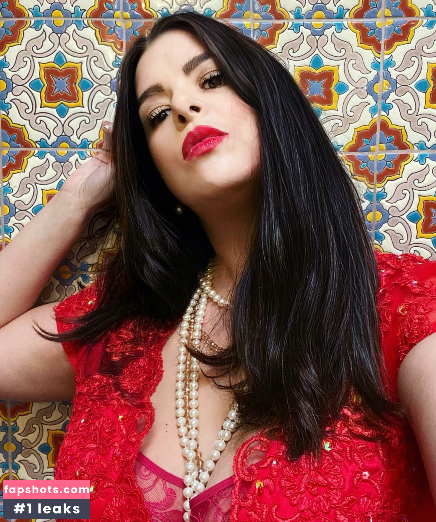 Terrisa Bukovinac gallery photo #25