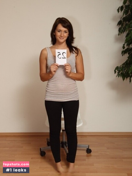 tess lyndon gallery photo #29