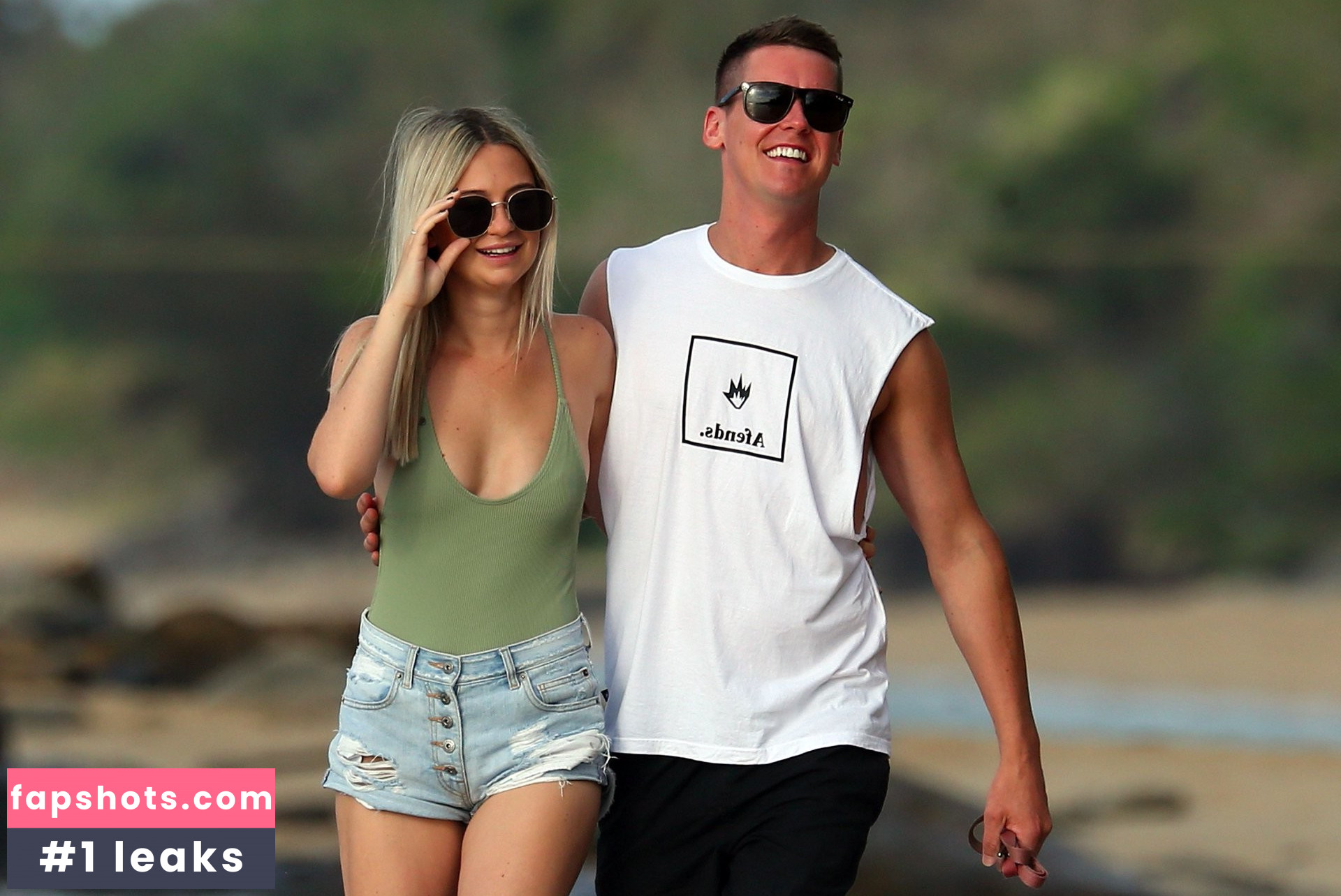 Tess Struber gallery photo #23